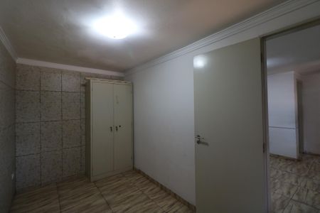 Edícula de casa à venda com 3 quartos, 208m² em Jardim Rubilene, Diadema