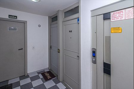 Apartamento à venda com 63m², 2 quartos e 1 vagahall social_2