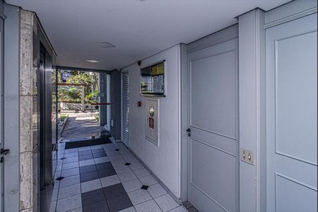 Apartamento à venda com 63m², 2 quartos e 1 vagahall de entrada_2