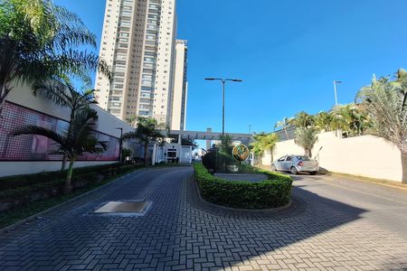 Apartamento à venda com 100m², 3 quartos e 1 vaga Apartamento à venda com 100m², 3 quartos e 1 vagaFachada