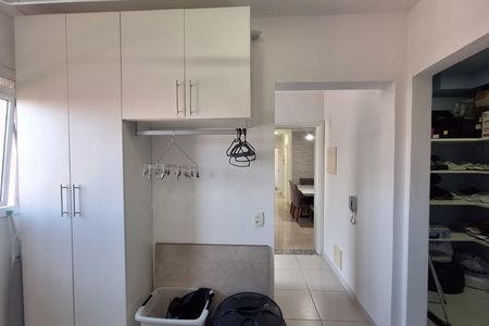 Apartamento à venda com 100m², 3 quartos e 1 vaga Apartamento à venda com 100m², 3 quartos e 1 vagaLavanderia