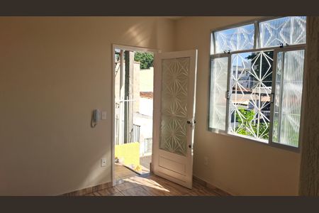 Apartamento para alugar com 78m², 2 quartos e sem vaga