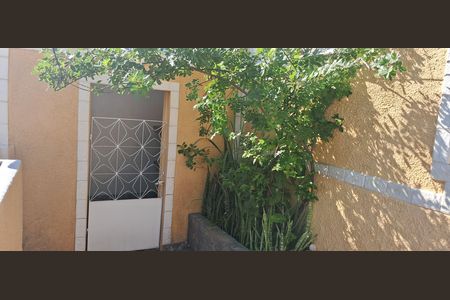 Apartamento para alugar com 78m², 2 quartos e sem vaga