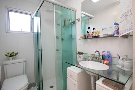 Apartamento para alugar com 68m², 2 quartos e 1 vaga Apartamento para alugar com 68m², 2 quartos e 1 vagaBanheiro