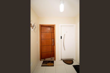 Apartamento para alugar com 68m², 2 quartos e 1 vaga Apartamento para alugar com 68m², 2 quartos e 1 vagaHall de entrada