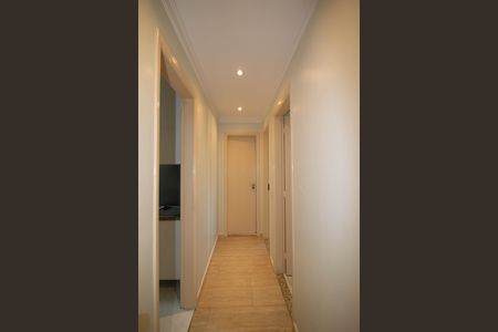 Apartamento para alugar com 68m², 2 quartos e 1 vaga Apartamento para alugar com 68m², 2 quartos e 1 vagaCorredor