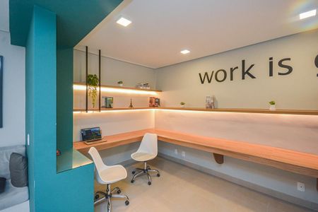 Apartamento para alugar com 33m², 2 quartos e sem vaga