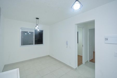 Apartamento para alugar com 33m², 2 quartos e sem vaga