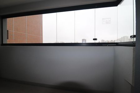 Apartamento para alugar com 44m², 2 quartos e 1 vagaVaranda