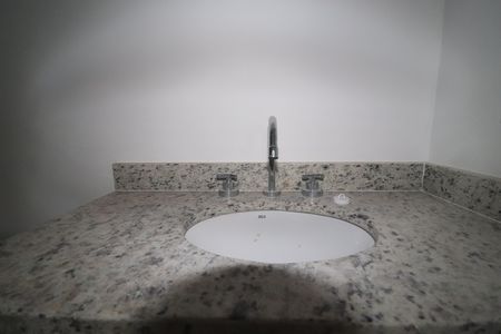 Apartamento para alugar com 44m², 2 quartos e 1 vagaBanheiro 2