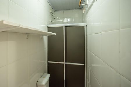 Banheiro de kitnet/studio para alugar com 1 quarto, 25m² em Vila Clementino, São Paulo