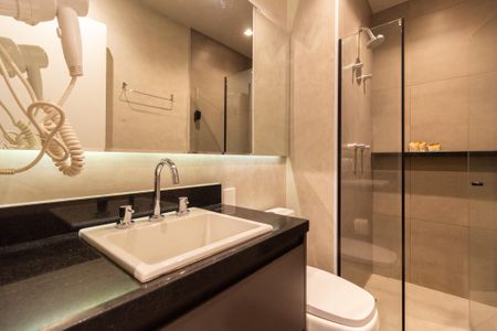 Apartamento à venda com 66m², 1 quarto e sem vaga Apartamento à venda com 66m², 1 quarto e sem vagaBanheiro