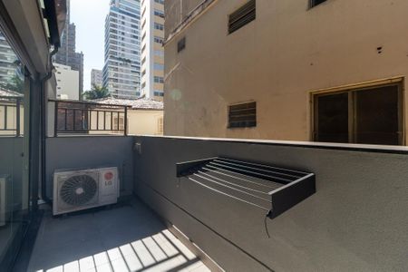 Apartamento à venda com 66m², 1 quarto e sem vaga Apartamento à venda com 66m², 1 quarto e sem vagaVista/Varanda