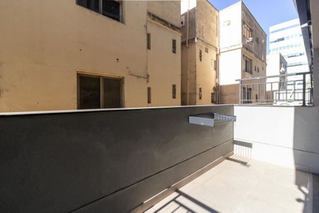 Apartamento à venda com 66m², 1 quarto e sem vaga Apartamento à venda com 66m², 1 quarto e sem vagaVista/Varanda