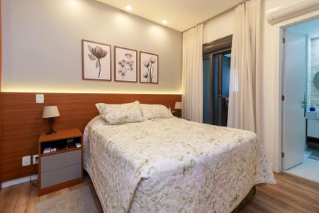 Apartamento à venda com 117m², 3 quartos e 2 vagasSuíte 1