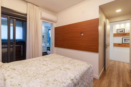 Apartamento à venda com 117m², 3 quartos e 2 vagasSuíte 1