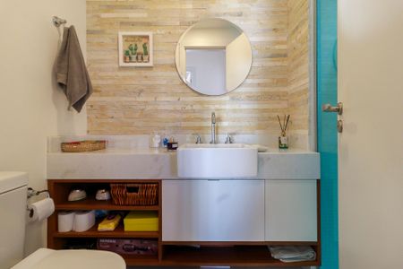 Apartamento à venda com 117m², 3 quartos e 2 vagasBanheiro 2