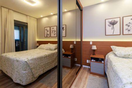 Apartamento à venda com 117m², 3 quartos e 2 vagasSuíte 1