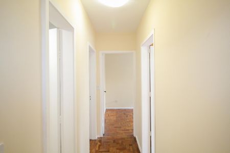 Apartamento para alugar com 98m², 3 quartos e sem vagaCorredor