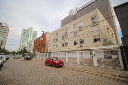 Apartamento para alugar com 98m², 3 quartos e sem vagaFachada