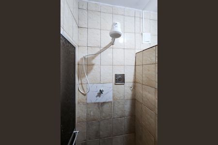 Casa de condomínio para alugar com 61m², 2 quartos e sem vaga Casa de condomínio para alugar com 61m², 2 quartos e sem vagaBanheiro social