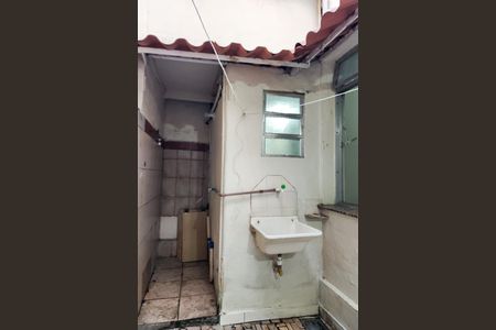 Casa de condomínio para alugar com 61m², 2 quartos e sem vaga Casa de condomínio para alugar com 61m², 2 quartos e sem vagaÁrea de serviço