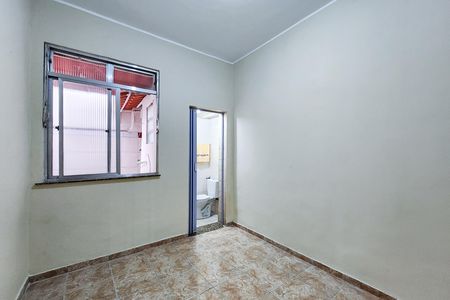 Casa de condomínio para alugar com 61m², 2 quartos e sem vaga Casa de condomínio para alugar com 61m², 2 quartos e sem vagaSuíte