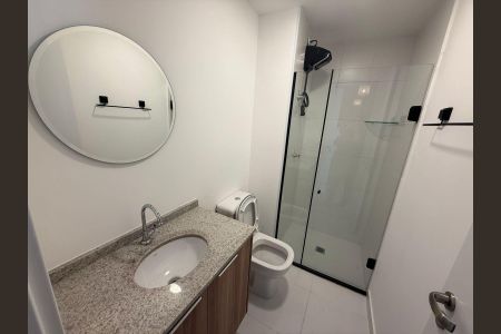 Apartamento para alugar com 39m², 2 quartos e sem vaga Apartamento para alugar com 39m², 2 quartos e sem vagaBanheiro