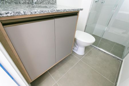 Apartamento para alugar com 26m², 1 quarto e sem vaga Apartamento para alugar com 26m², 1 quarto e sem vagaBanheiro
