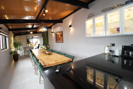 Casa à venda com 400m², 3 quartos e 2 vagasCozinha