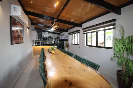 Casa à venda com 400m², 3 quartos e 2 vagasCozinha