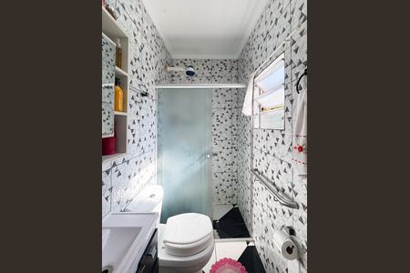 Casa à venda com 700m², 5 quartos e 2 vagasBanheiro - Suíte 