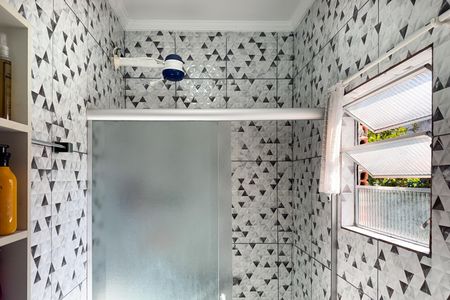 Casa à venda com 700m², 5 quartos e 2 vagasBanheiro - Suíte 