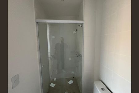 Apartamento para alugar com 65m², 2 quartos e 1 vaga Apartamento para alugar com 65m², 2 quartos e 1 vagaBanheiro