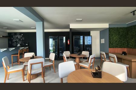 Apartamento para alugar com 65m², 2 quartos e 1 vaga Apartamento para alugar com 65m², 2 quartos e 1 vagaÁrea Comum
