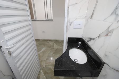 Casa para alugar com 40m², 2 quartos e 1 vagaBanheiro