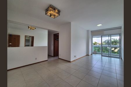 Apartamento para alugar com 5 quartos, 113m² em Recreio dos Bandeirantes, Rio de Janeiro
