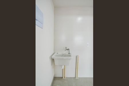 Área de Serviço de apartamento para alugar com 2 quartos, 40m² em Vila Eldizia, Santo André