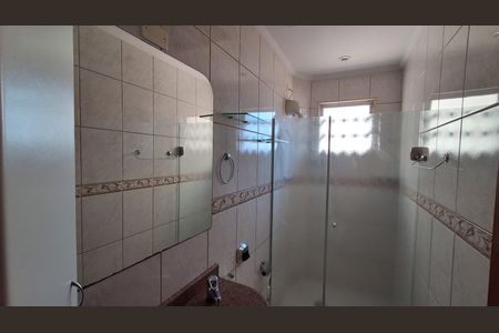 Apartamento para alugar com 85m², 2 quartos e 1 vaga Apartamento para alugar com 85m², 2 quartos e 1 vagaBanheiro Suíte