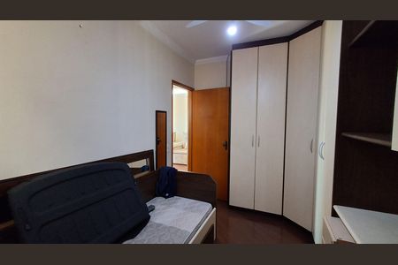 Apartamento para alugar com 85m², 2 quartos e 1 vaga Apartamento para alugar com 85m², 2 quartos e 1 vagaQuarto
