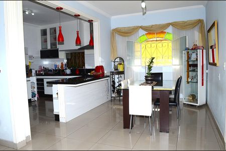 Casa para alugar com 350m², 4 quartos e 5 vagasSala de Jantar
