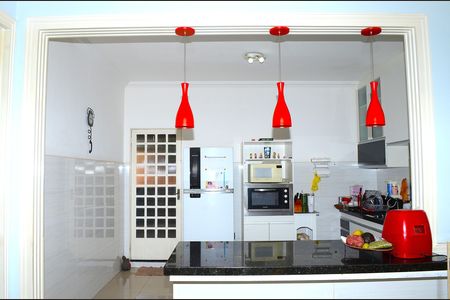 Casa para alugar com 350m², 4 quartos e 5 vagasCozinha