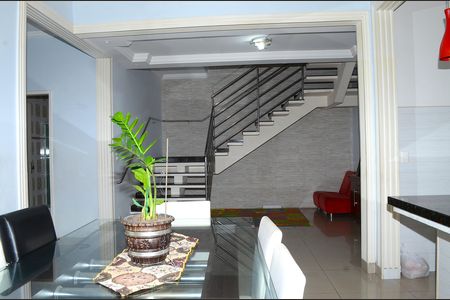 Casa para alugar com 350m², 4 quartos e 5 vagasSala de Jantar