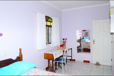 Casa para alugar com 350m², 4 quartos e 5 vagasQuarto 2
