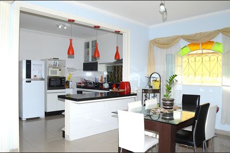 Casa para alugar com 350m², 4 quartos e 5 vagasSala de Jantar