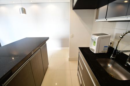 Apartamento à venda com 80m², 3 quartos e 2 vagasCozinha