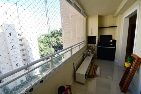 Apartamento à venda com 80m², 3 quartos e 2 vagasSala