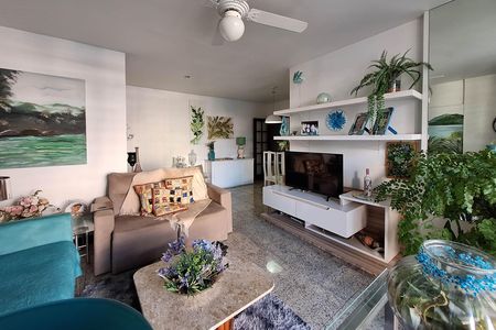 Sala de apartamento à venda com 3 quartos, 110m² em Icaraí, Niterói