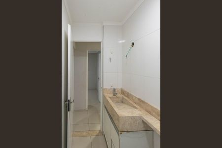 Apartamento para alugar com 55m², 2 quartos e 1 vaga Apartamento para alugar com 55m², 2 quartos e 1 vagaBanheiro