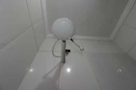 Apartamento para alugar com 51m², 2 quartos e 1 vagaBanheiro - Chuveiro